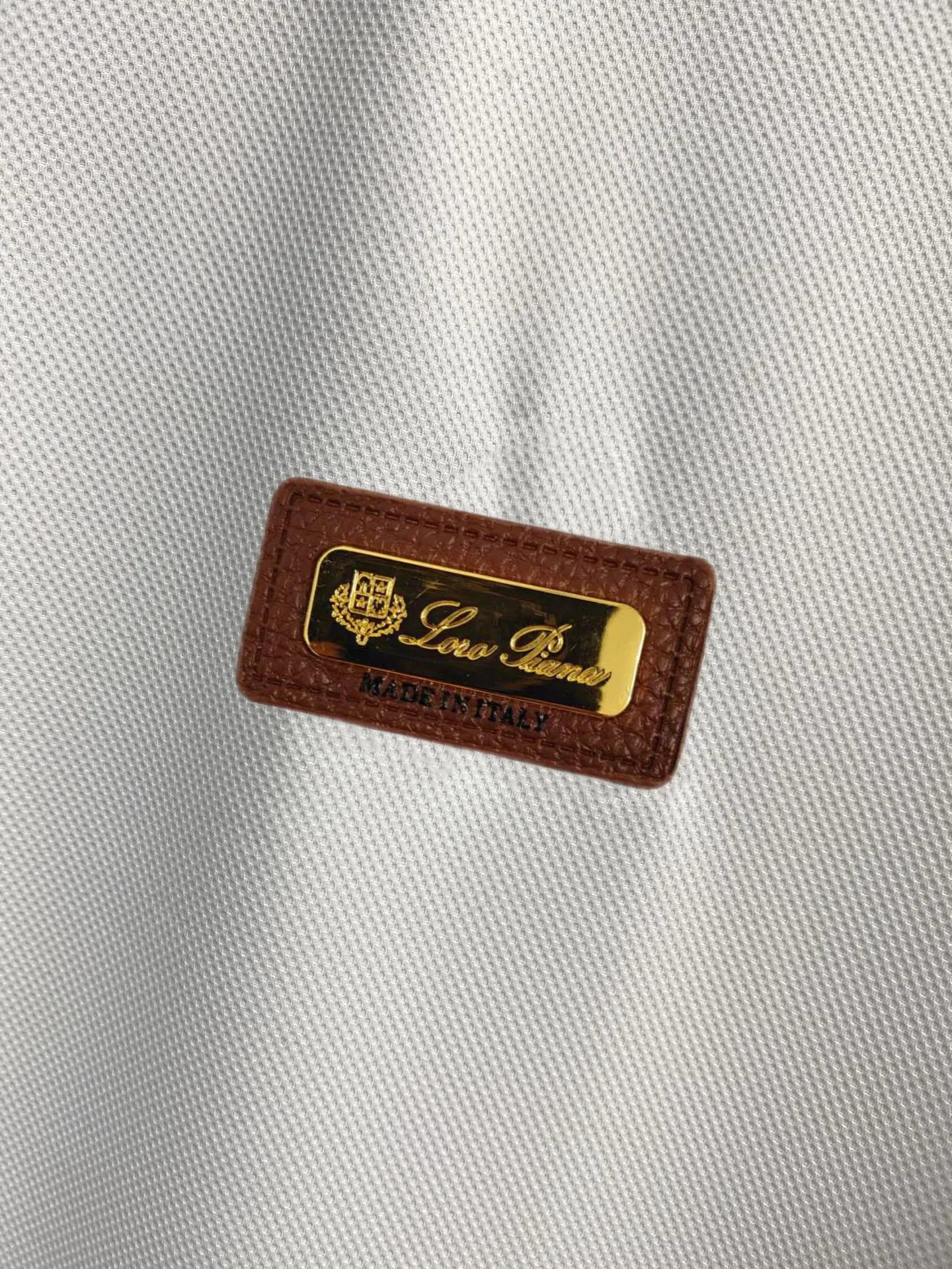 , LP highly recommends! Spring and summer new products are on sale at the counter. Fashionable Premium Men's Polo - Logo on the chest, personalized and fashionable/Imported top-notch high-density mercerized pearls, extremely skin-friendly and comfortable. It feels very delicate, has a good texture, is cool and breathable, and is overall a very good product. It can be worn alone without any problem. Size M-4Xl